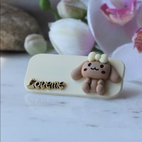 детска шнола с Кученце в бежаво